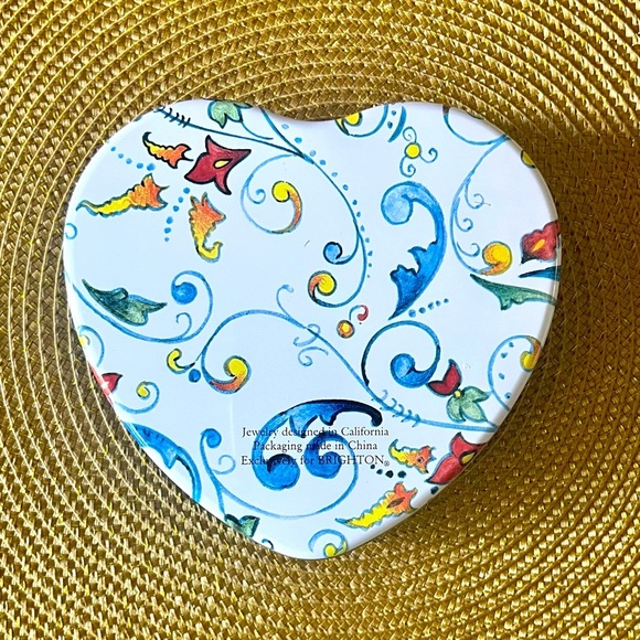 Brighton Jewelry Tin π - Picture 2 of 4